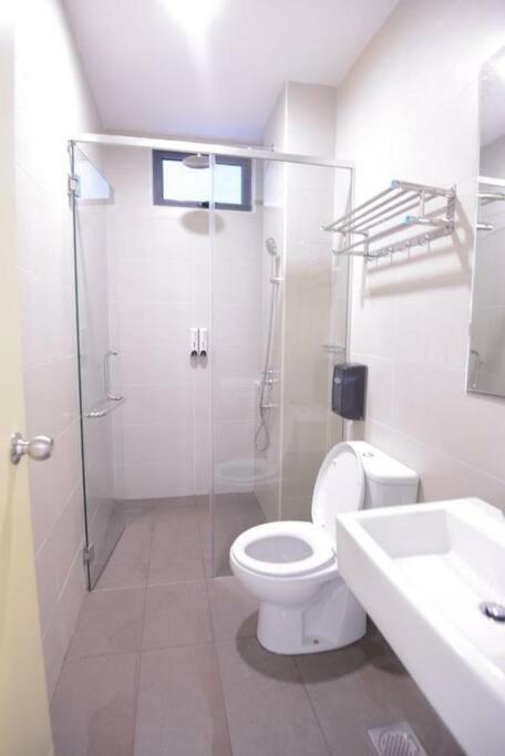 Cozy Haven Atlantis With Large Swimming Pool Lejlighed Malacca Eksteriør billede